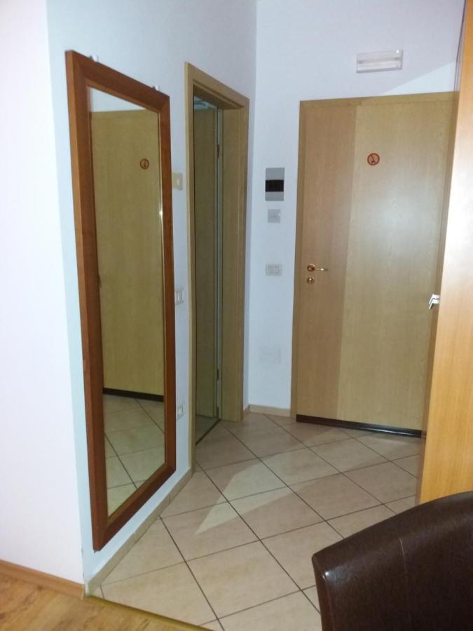 Hotel Vila Veneto 蒂米什瓦拉 外观 照片
