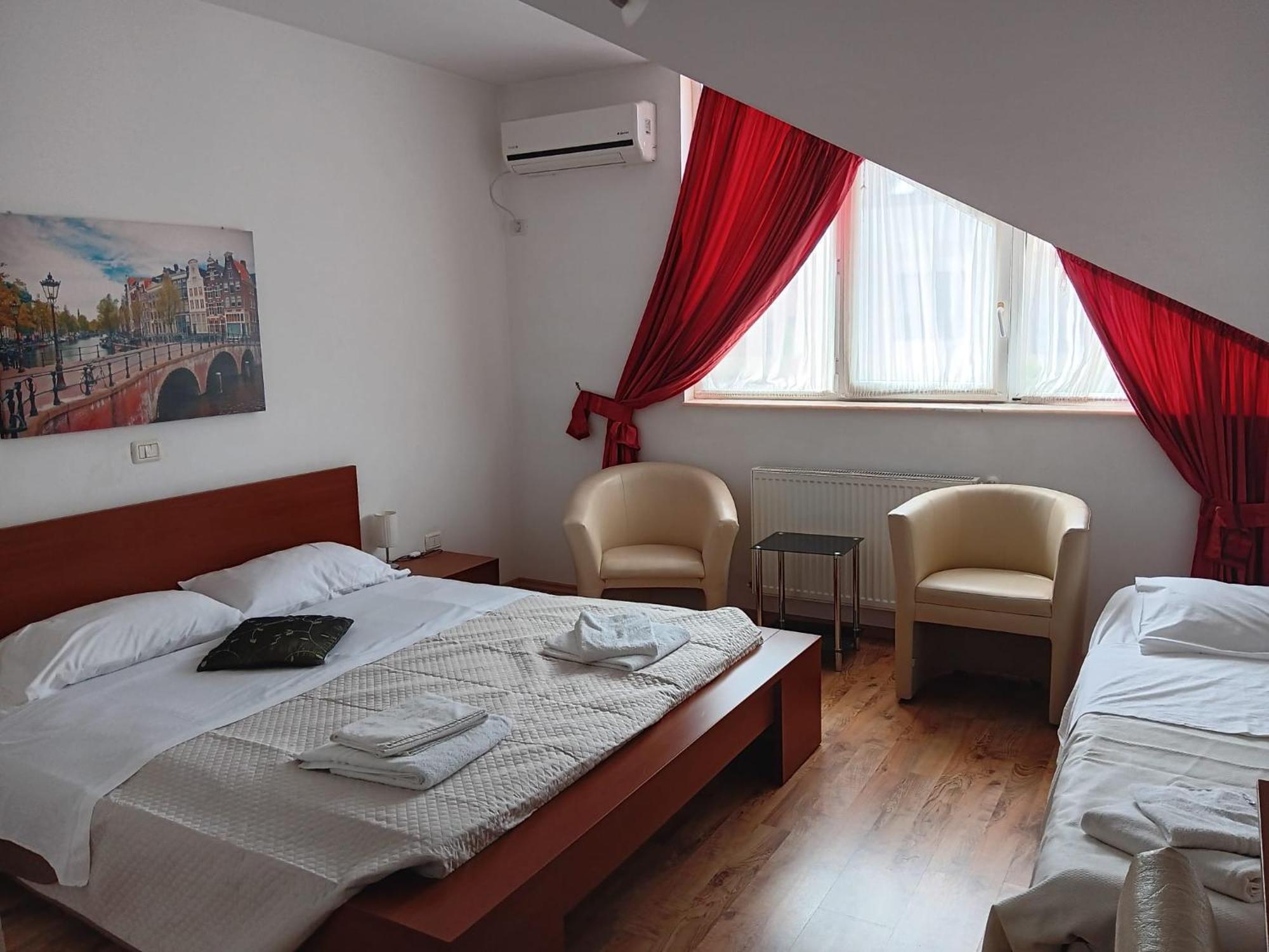 Hotel Vila Veneto 蒂米什瓦拉 外观 照片